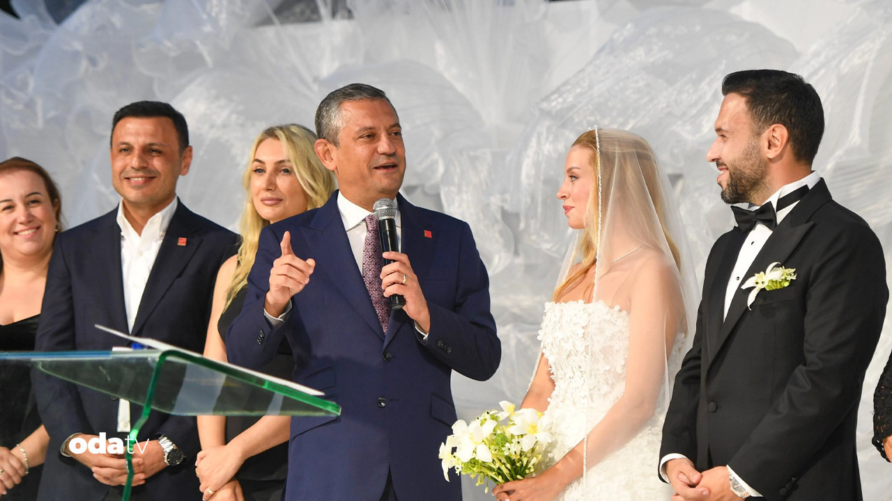 chp dugunde bulustu ozgur ozel gokan zeybekin oglunun dugunune katildi OgrT3r4b