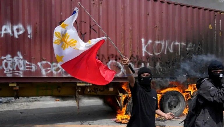 filipinlerde yolsuzluk skandali protestolari catismalar yasandi xvXG1KjN