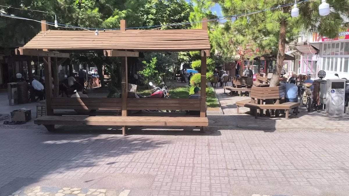 gecinemedigini belirten emekli vatandastan flas cozum 2VmXiXml