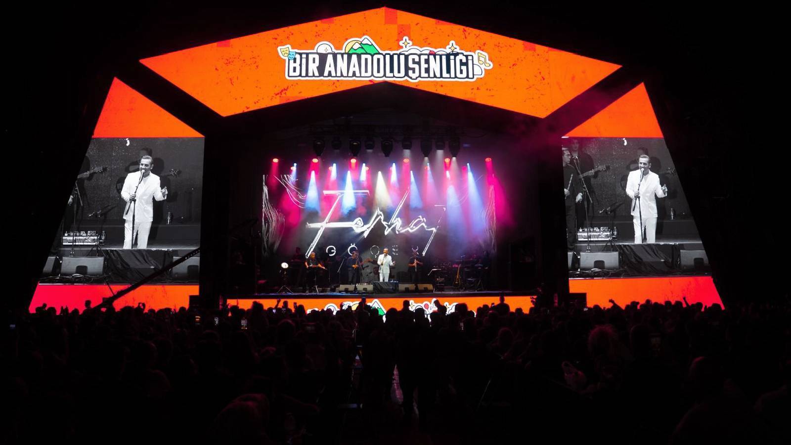 bir anadolu senligi bes sehirde 898 bin 608 kisi sanatla bulustu 4jhkpdqM