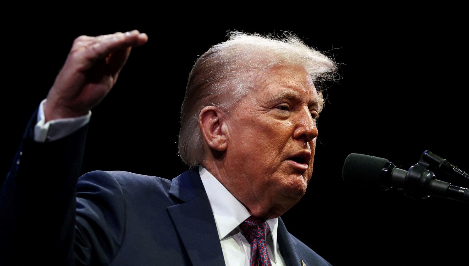 trumpin kalp yasi 65 cikti 8c3R3fqh