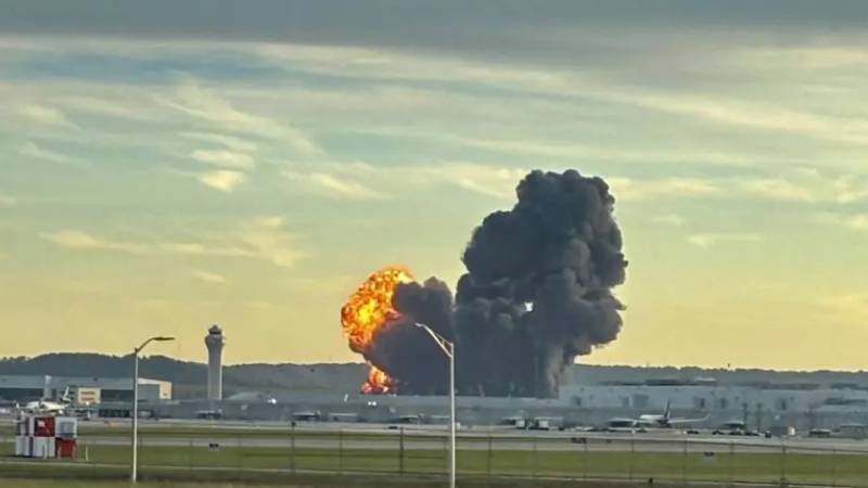 abdde 12 kisinin oldugu ucak faciasinda kara kutu bulundu 16 kisi h l kayip Bi6qwEsl.jpg