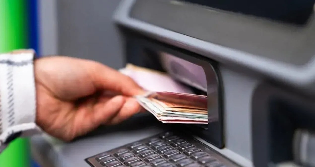 hesabina yanlislikla yatan 36 milyon tlyi geri vermedi 1kMnvu3O.jpg