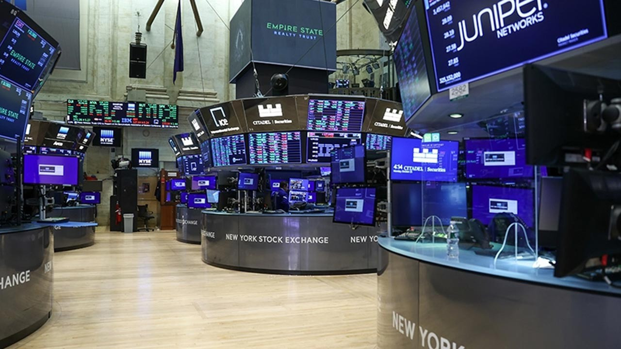 new york borsasi dususle acildi XKYF9mJk.jpg