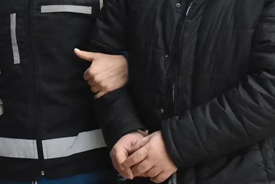 İstanbul’da 26 terör şüphelisi yakalandı