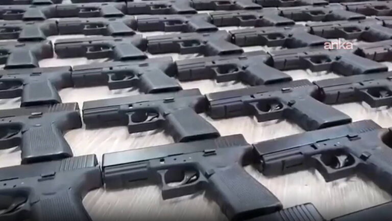chp-dikkat-cekti-her-gun-yaklasik-284-ruhsatsiz-silah-ele-geciriliyor-iYgCOztT