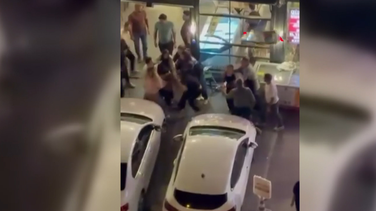 Dört kadın birbirinin saçını yoldu: Beylikdüzü’nde kavgayı ayırmak kolay olmadı Haber gorseli