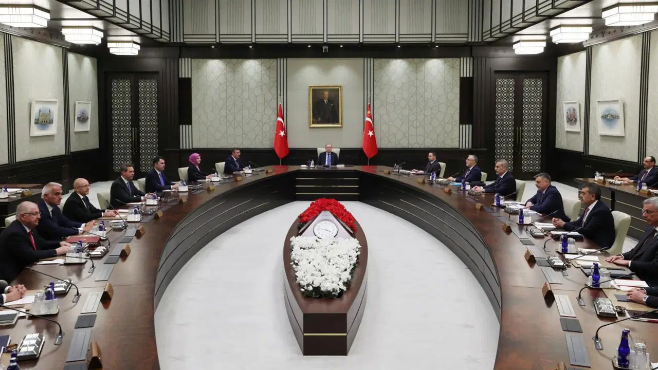 Kabine toplantisi bugun mu saat kacta kabine gundeminde neler var WZBdCkf7